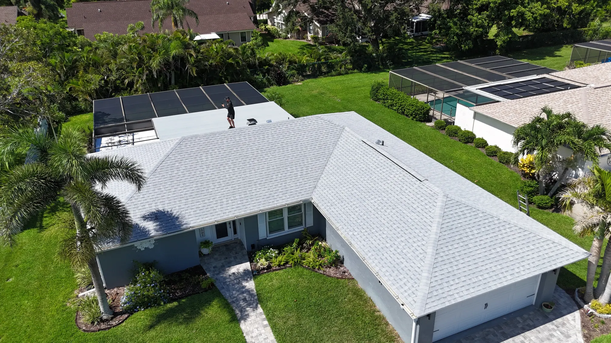 Shingle Roof Replacement in Village Green
